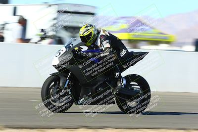 media/Jan-09-2022-SoCal Trackdays (Sun) [[2b1fec8404]]/Front Straight Speed Shots (1pm)/